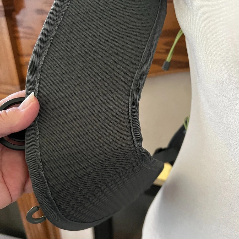 Anmeilu Green Gray Lightweight‎ Hydration Backpack NEW